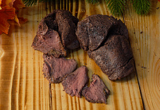 Томленое мясо северного оленя (Су-вид)